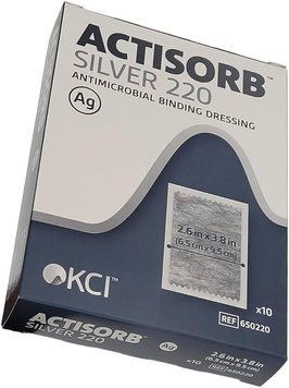 Антимикробная связывающая повязка Actisorb Silver 220 Antimicrobial Binding Dressing 6.5 см -10 см 1 шт ActisorbSil220 6,5x10 фото