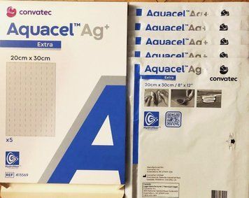 Повязка ConvaTec Aquacel Extra AG (8*12) 20х30 см.- Absorbent HYDROFIBER , усиленная гидроволокно 1 шт.  Aquacel Extra2030 фото